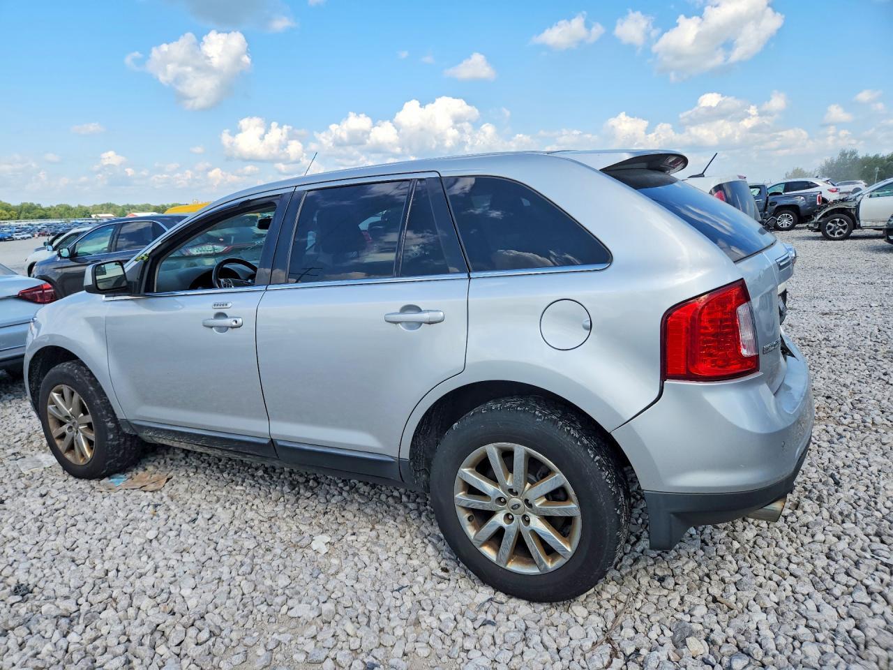 2011 Ford Edge - Фото 2
