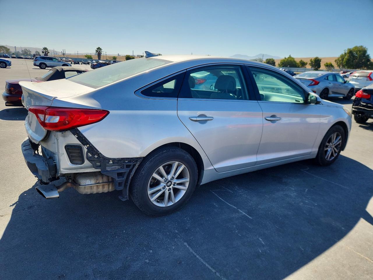 2017 Hyundai Sonata Se - Фото 3
