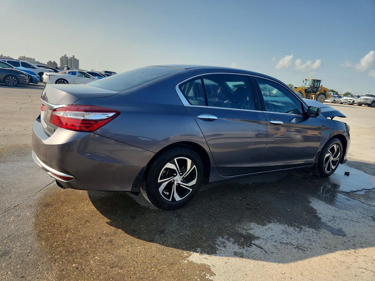 2017 Honda Accord Lx - Фото 3