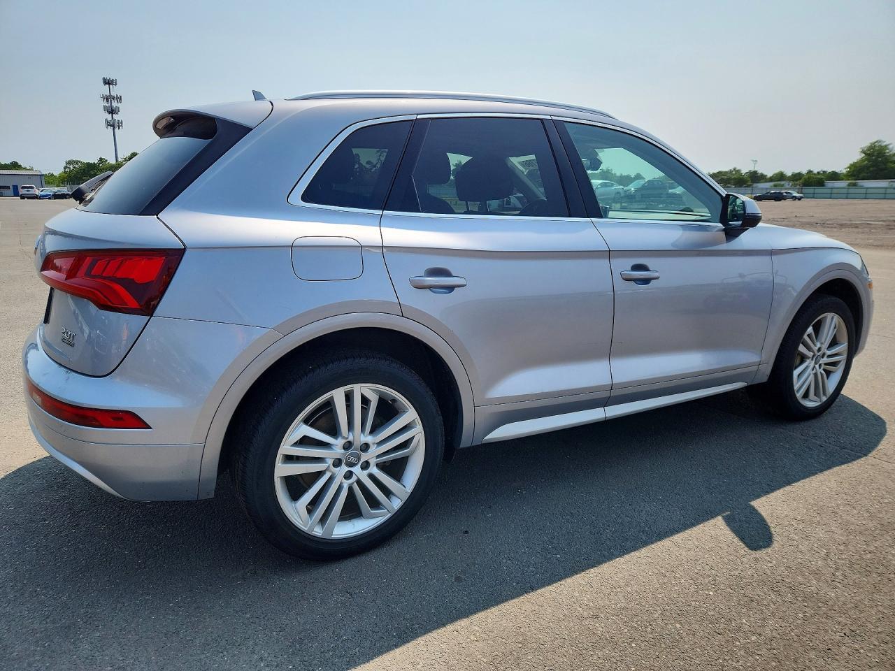 2018 Audi Q5 Premium Plus - Image 3