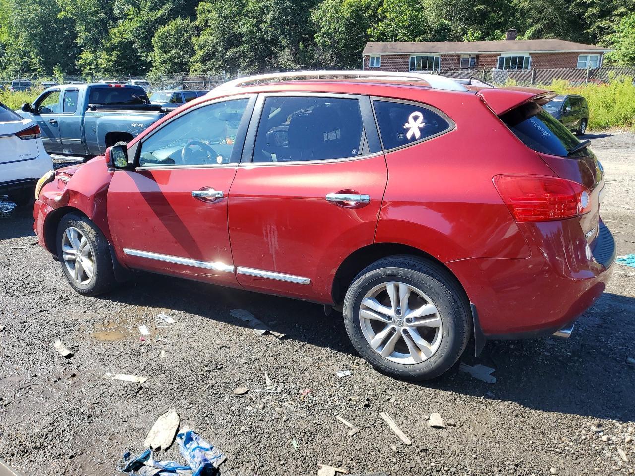 2013 Nissan Rogue S - Image 2