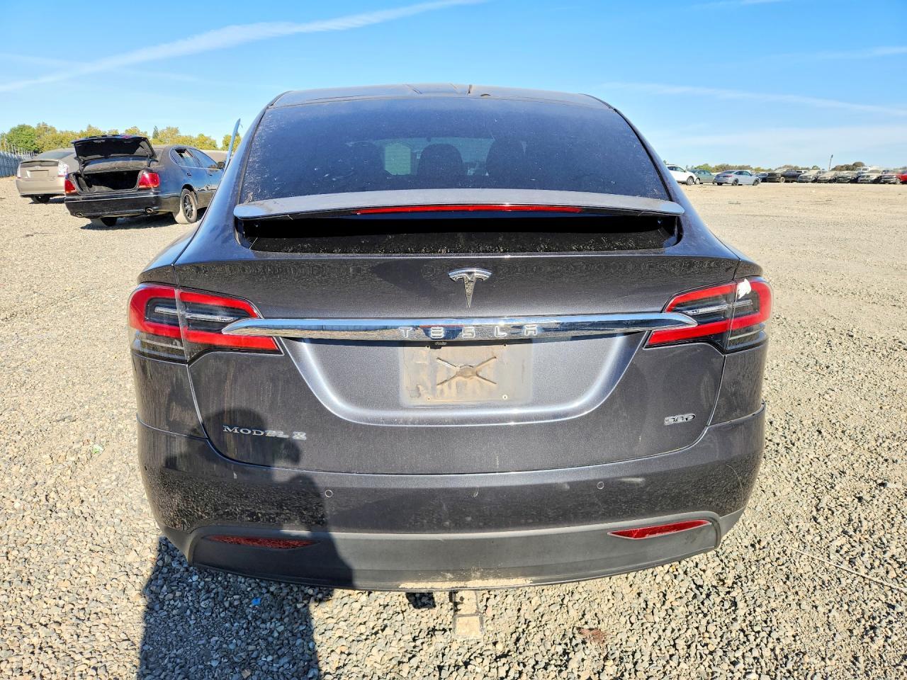 2016 Tesla Model X - Фото 6