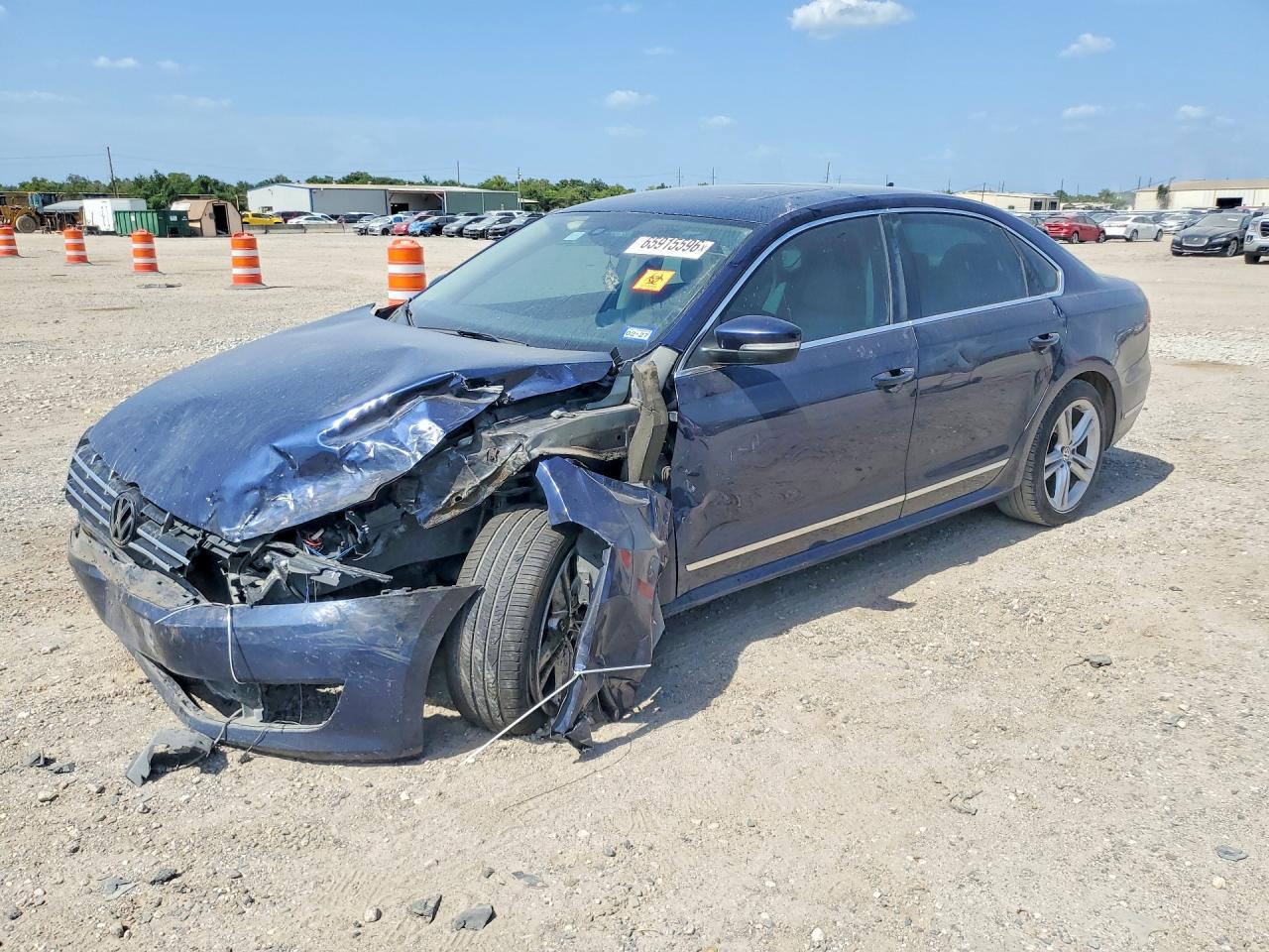 2012 Volkswagen Passat Sel