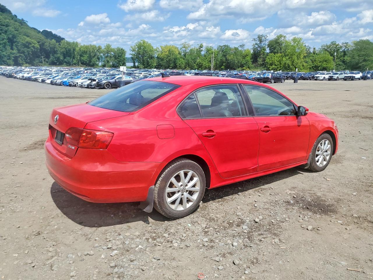 2012 Volkswagen Jetta Se - Фото 3