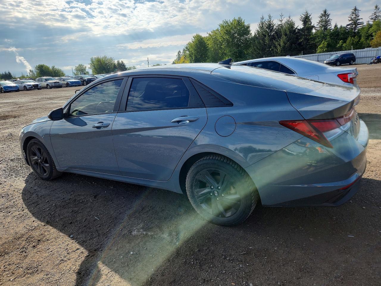 2021 Hyundai Elantra Sel - Image 2