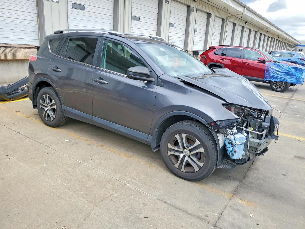 2018 Toyota Rav4 Le - Фото 4