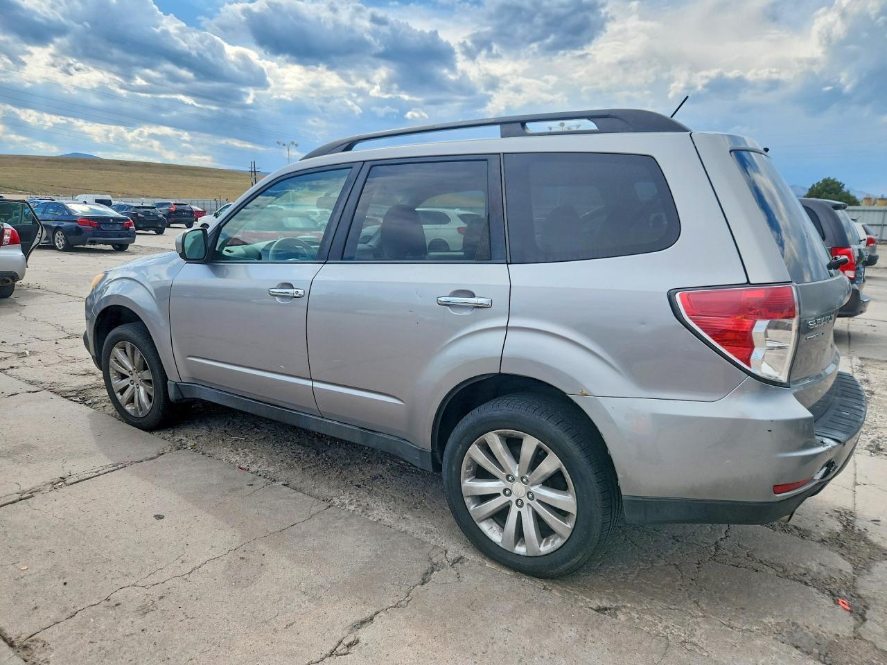 2011 Subaru Forester 2.5X Premium - Фото 2