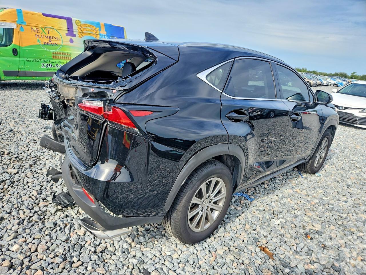 2017 Lexus Nx 200T Base - Фото 3
