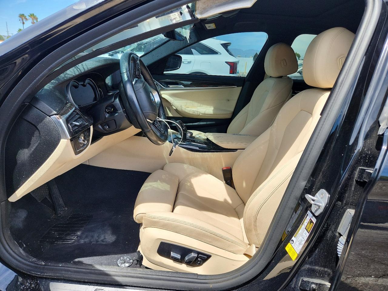 2019 BMW 530 I - Фото 7