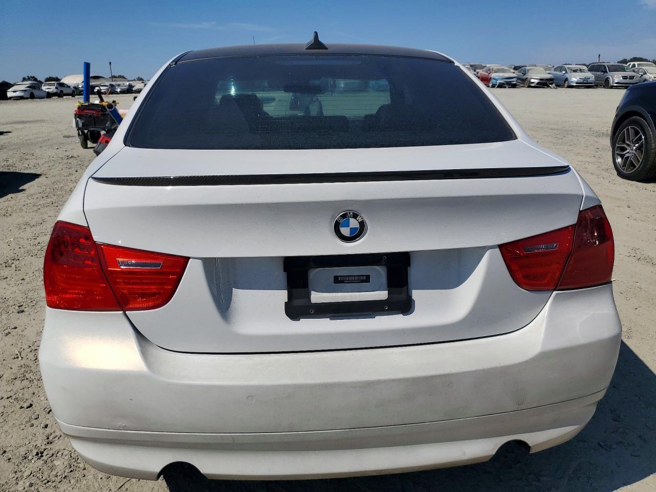 2011 BMW 335 D - Фото 6