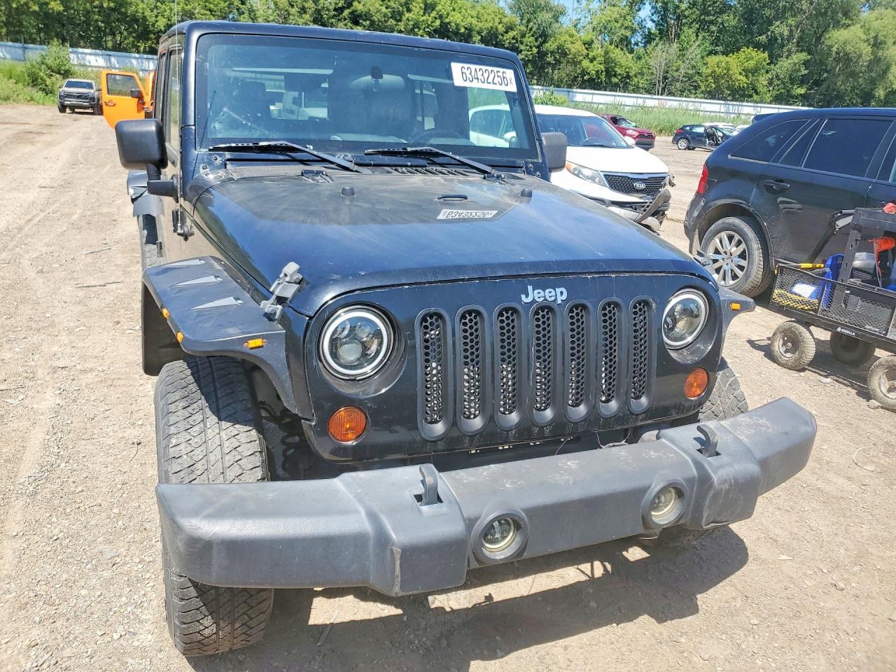 2009 Jeep Wrangler Unlimited X - Image 5