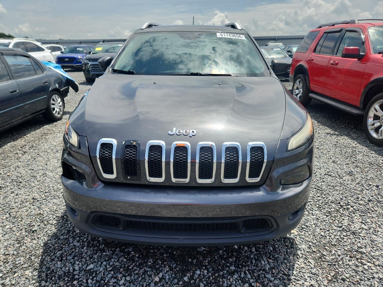 2016 Jeep Cherokee Latitude - Фото 5