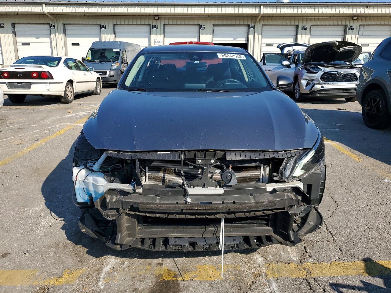 2024 Nissan Altima Sv - Фото 5