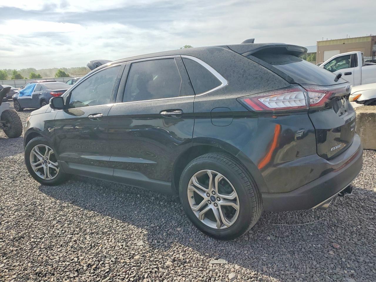 2015 Ford Edge Titanium - Фото 2