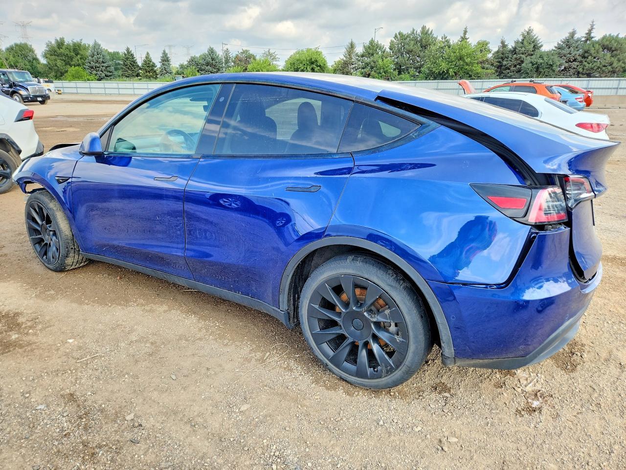 2020 Tesla Model Y - Image 2