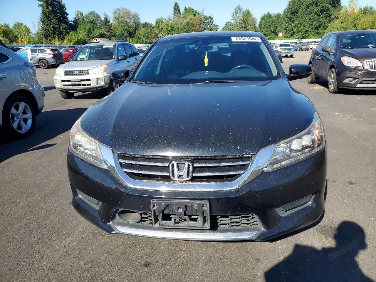 2015 Honda Accord Touring - Image 5
