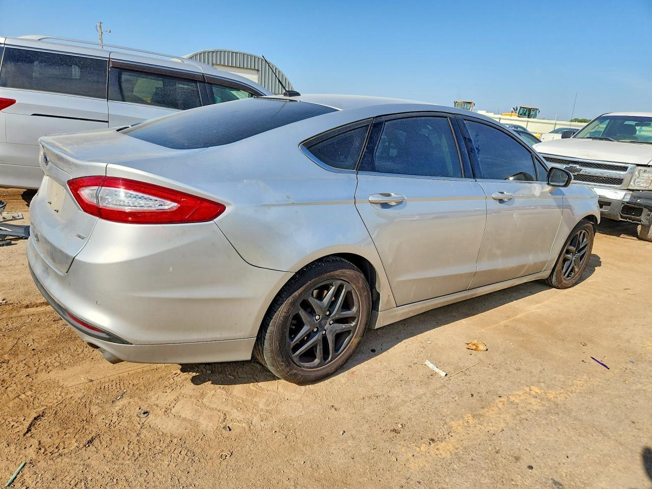 2016 Ford Fusion Se - Фото 3