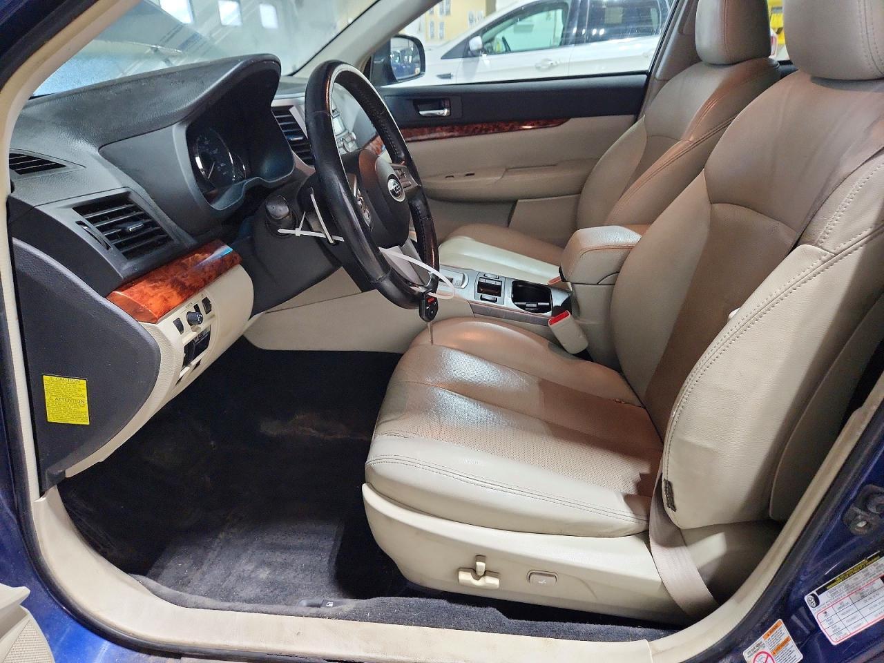 2010 Subaru Outback 2.5I Limited - Фото 7