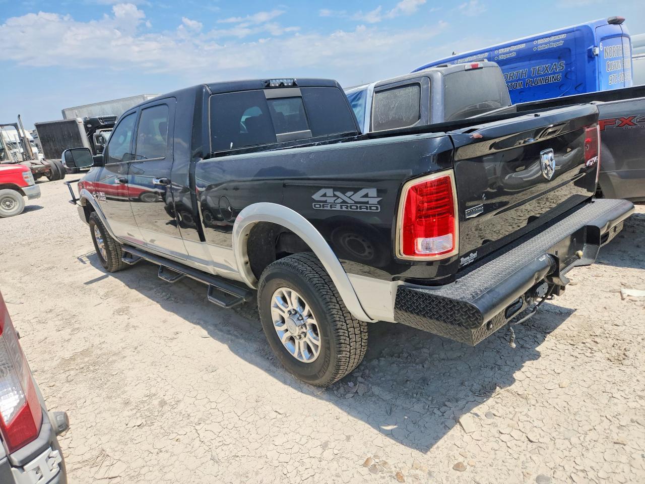 2017 Ram 2500 Laramie - Фото 2