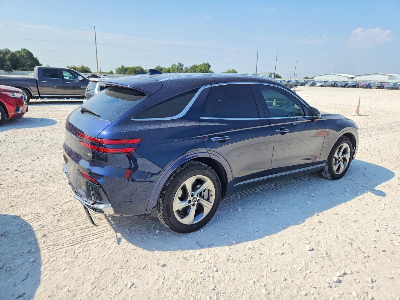 2026 Genesis Gv70 Advanced - Image 3