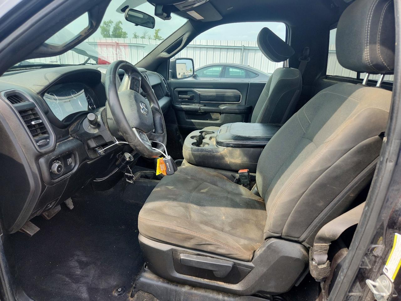 2022 Ram 2500 Tradesman - Фото 7