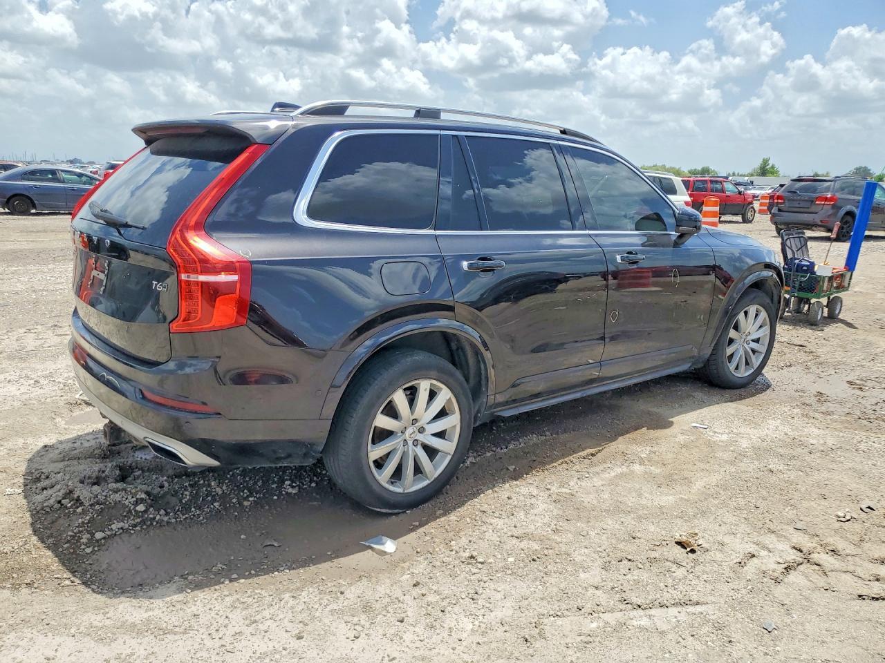 2016 Volvo Xc90 T6 - Фото 3