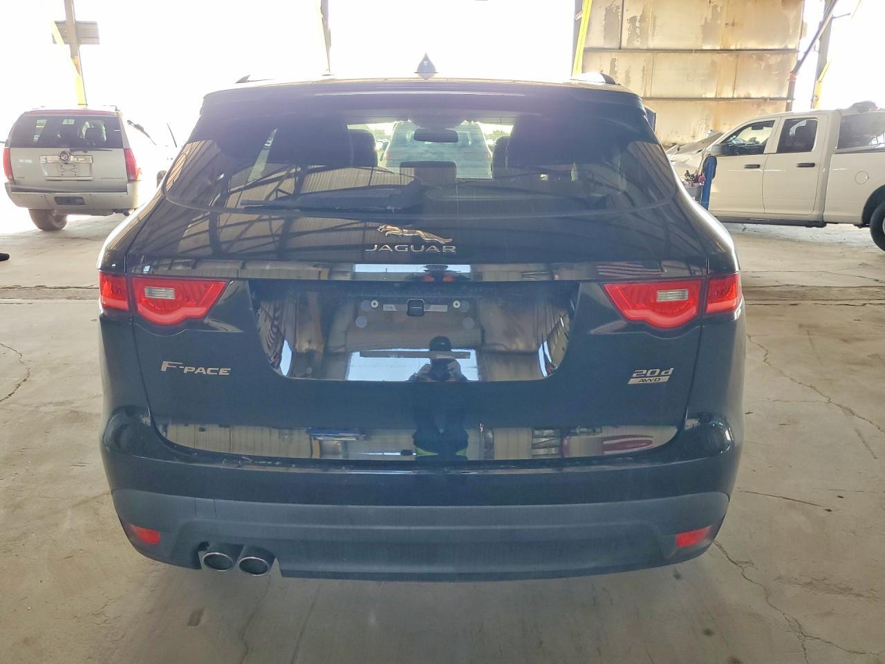 2018 Jaguar F-Pace Premium - Фото 6