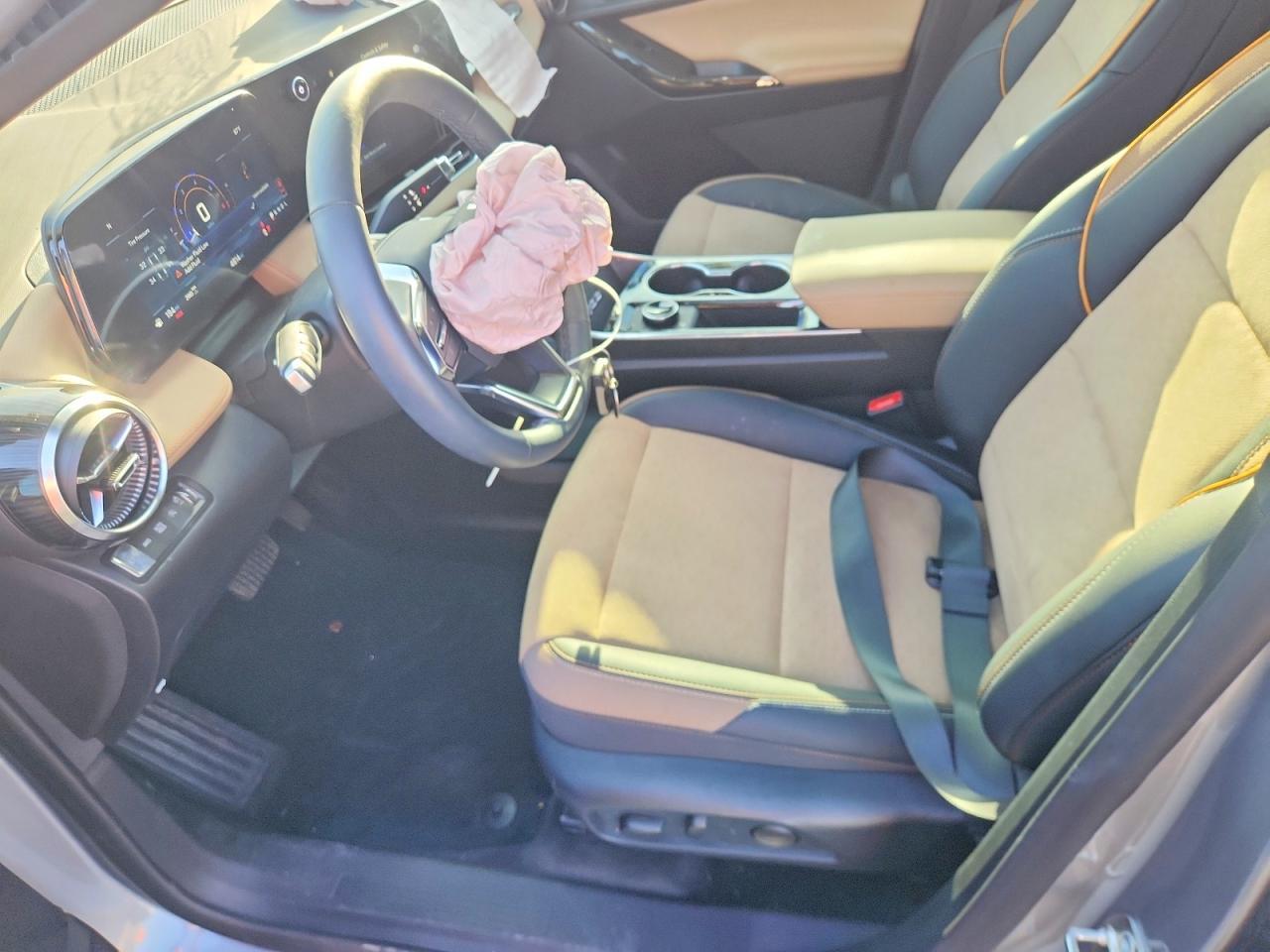 2026 Chevrolet Equinox Activ - Image 7