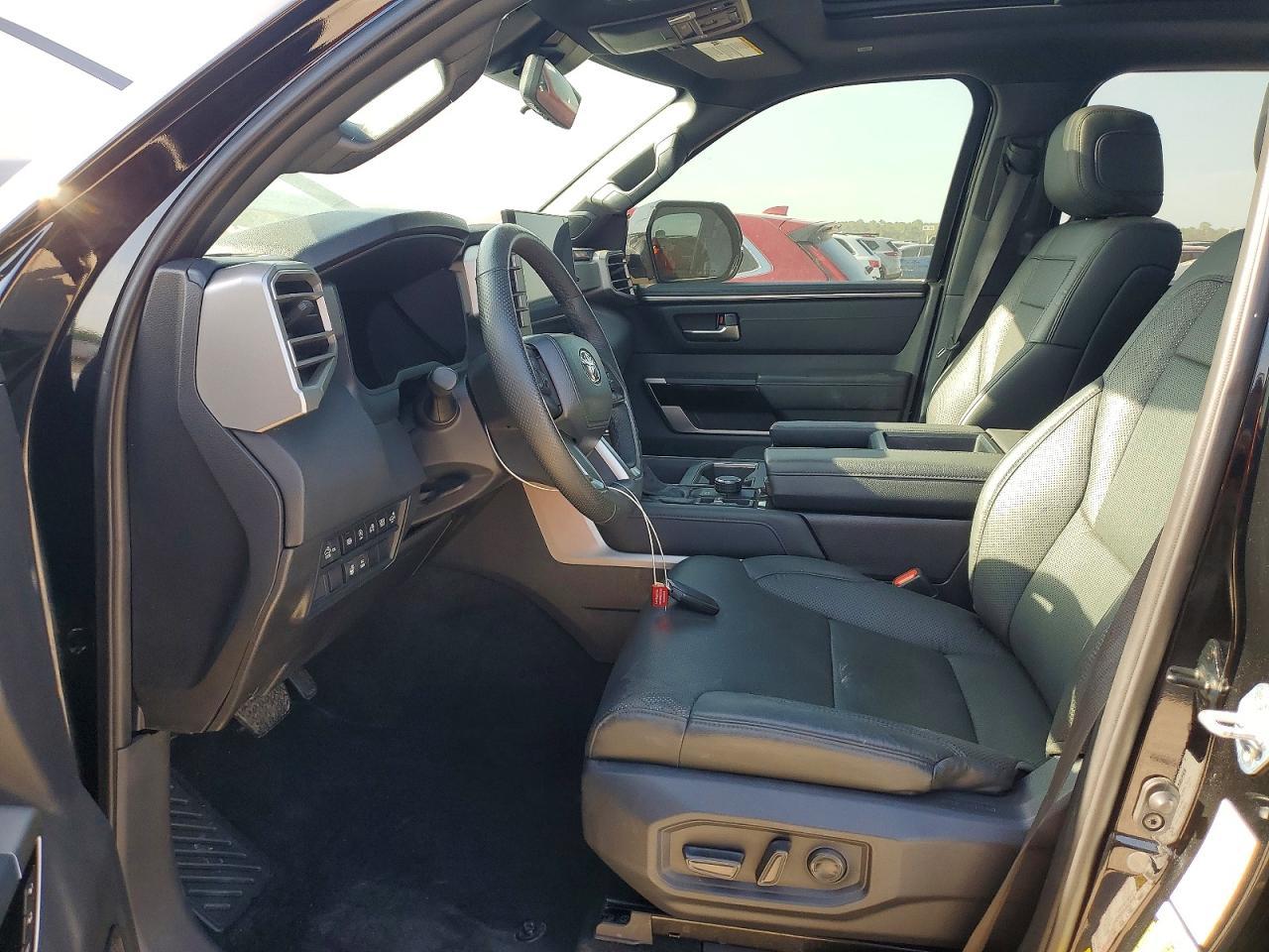 2025 Toyota Tundra Limited - Фото 7