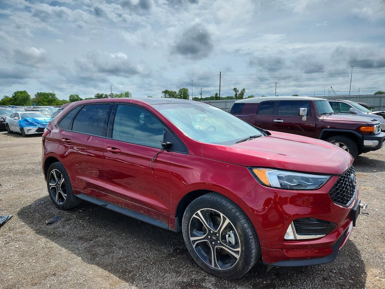 2019 Ford Edge St - Фото 4