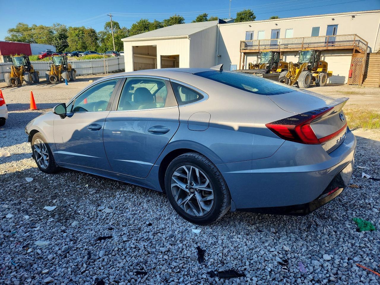 2020 Hyundai Sonata Sel - Image 2