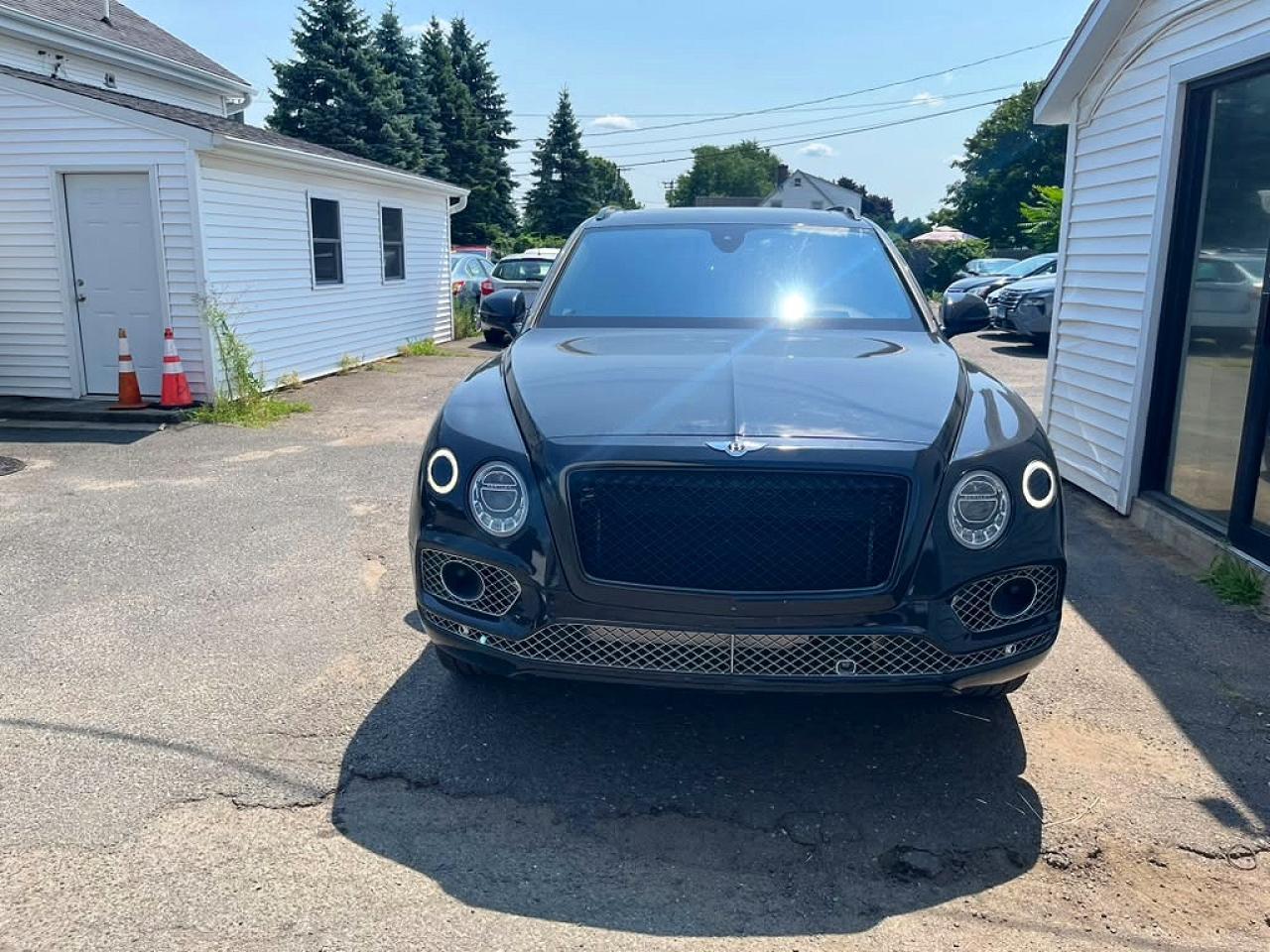 2017 Bentley Bentayga - Image 6