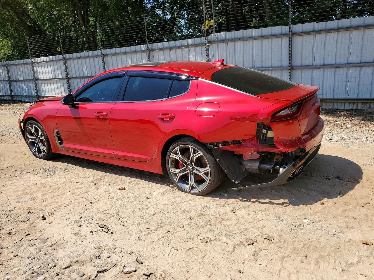 2021 Kia Stinger Gt2 - Фото 2
