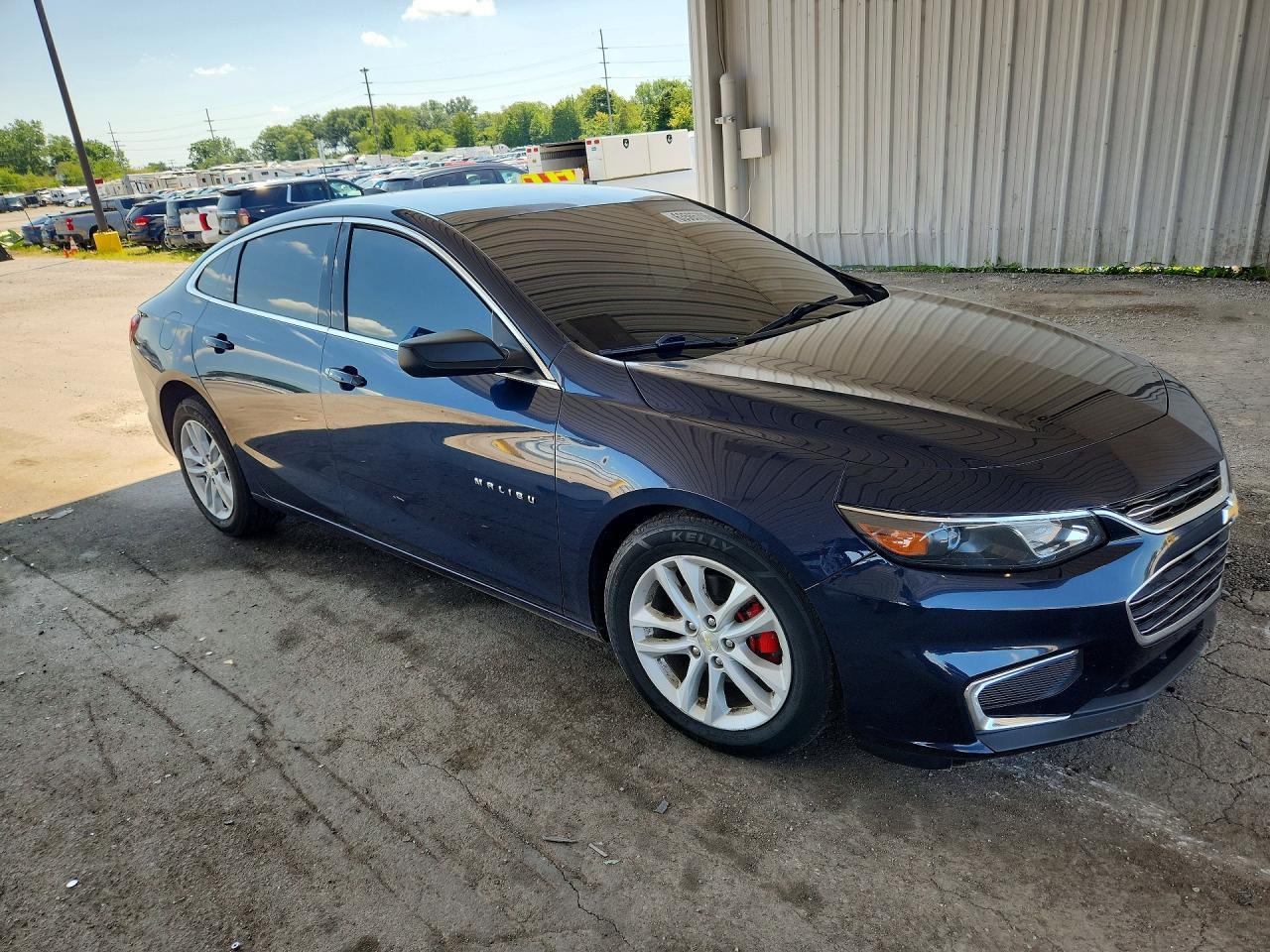 2016 Chevrolet Malibu Ls - Image 4