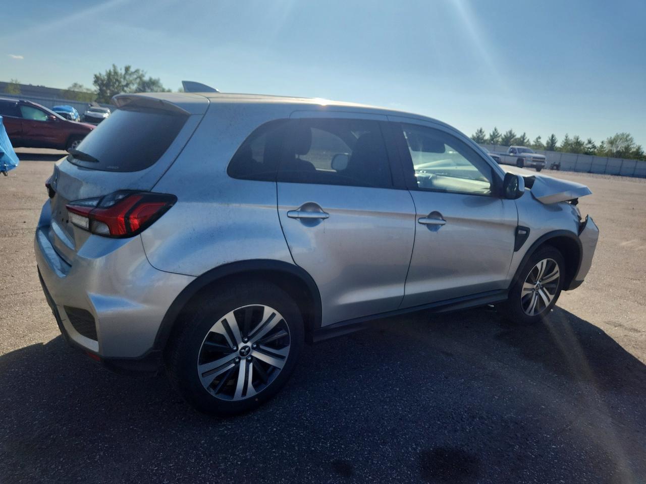 2020 Mitsubishi Outlander Sport Es - Фото 3