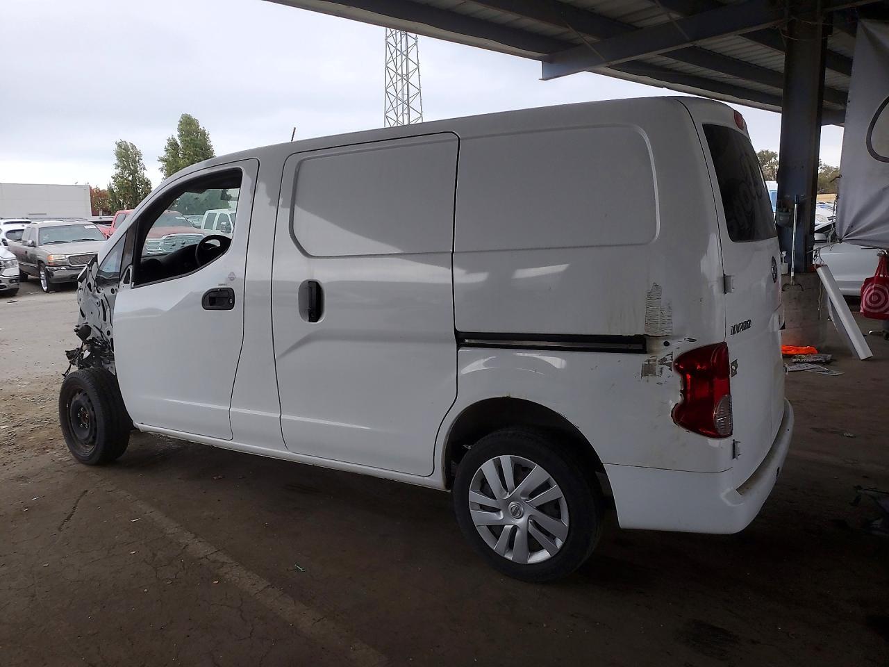 2019 Nissan Nv200 Sv - Image 2