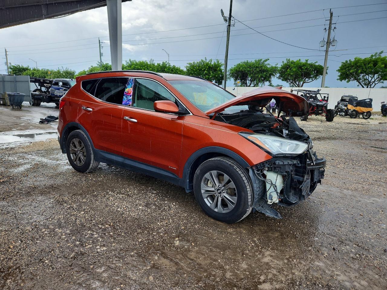 2015 Hyundai Santa Fe Sport 2.4L - Image 4