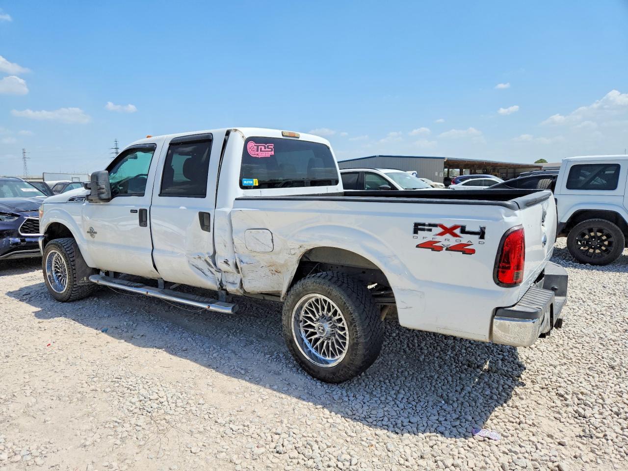 2011 Ford F250 Super Duty - Фото 2