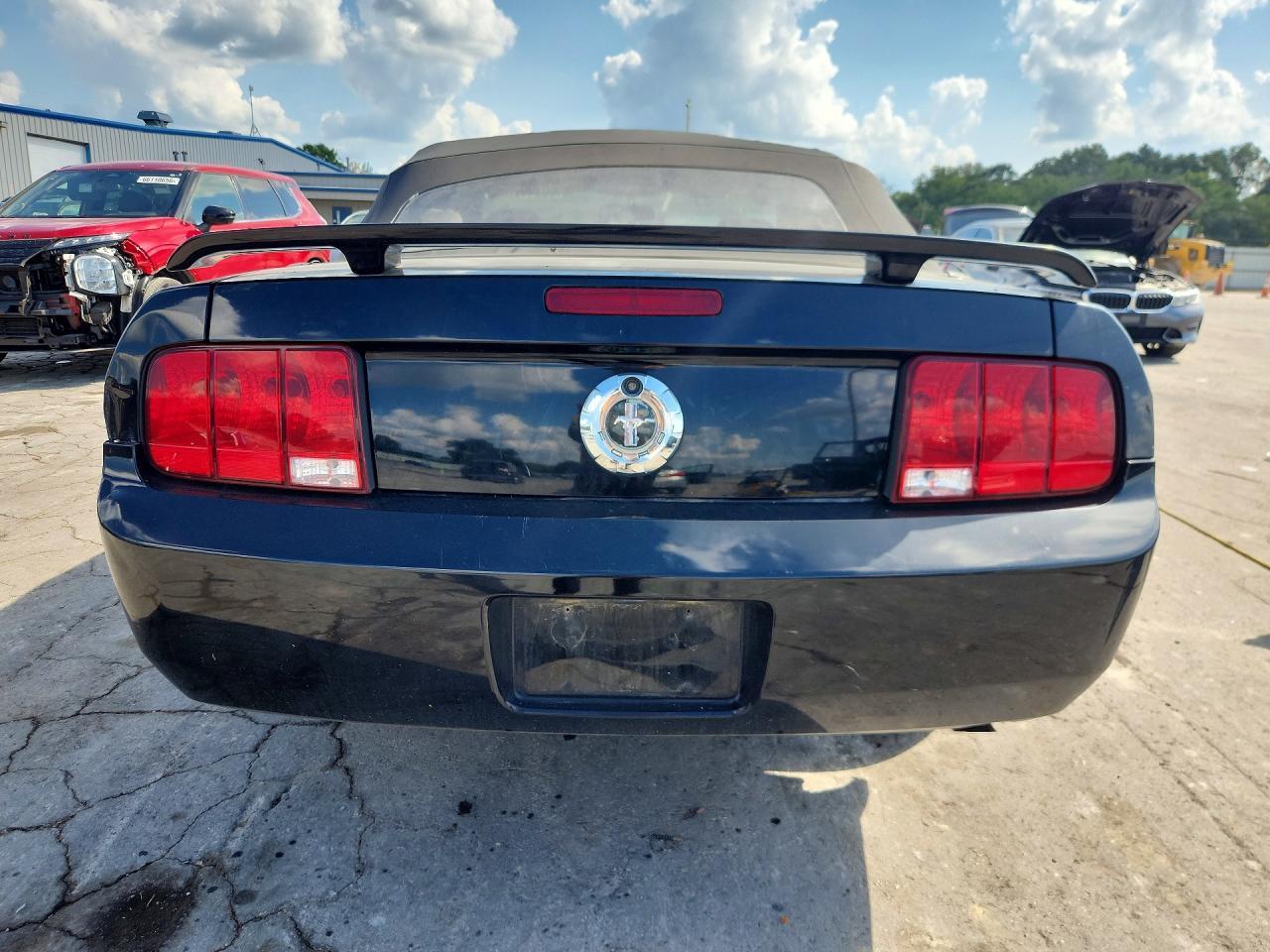 2006 Ford Mustang - Фото 6
