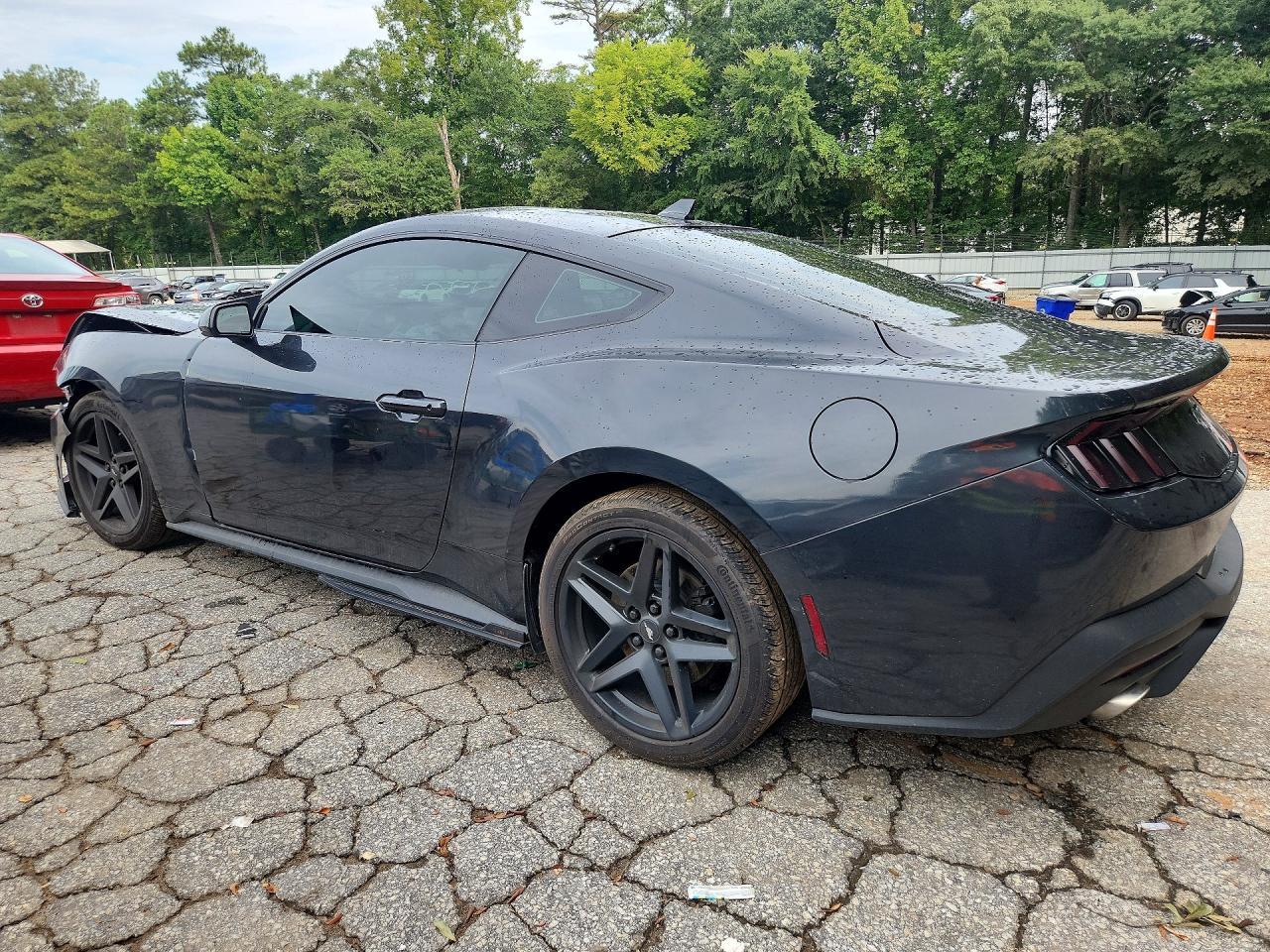 2024 Ford Mustang - Фото 2