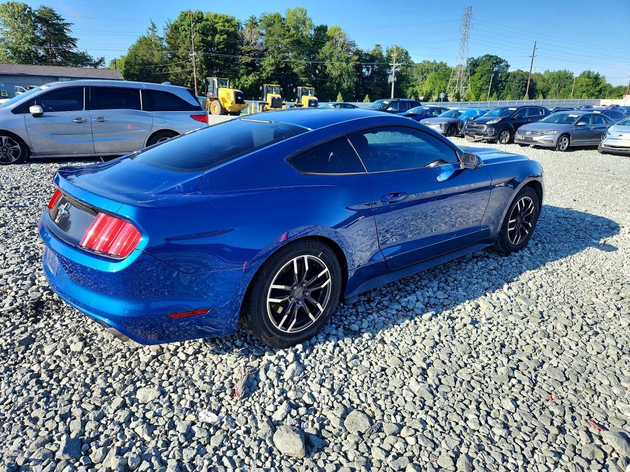 2017 Ford Mustang - Image 3