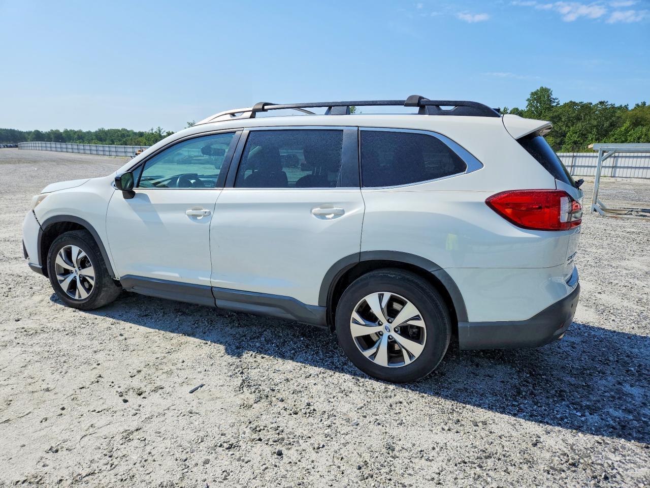 2019 Subaru Ascent Premium - Image 2