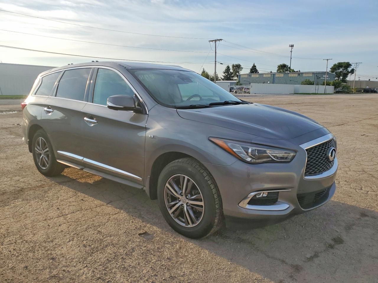 2019 Infiniti Qx60 Luxe - Image 4