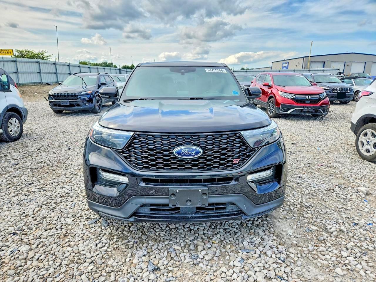 2021 Ford Explorer St - Фото 5