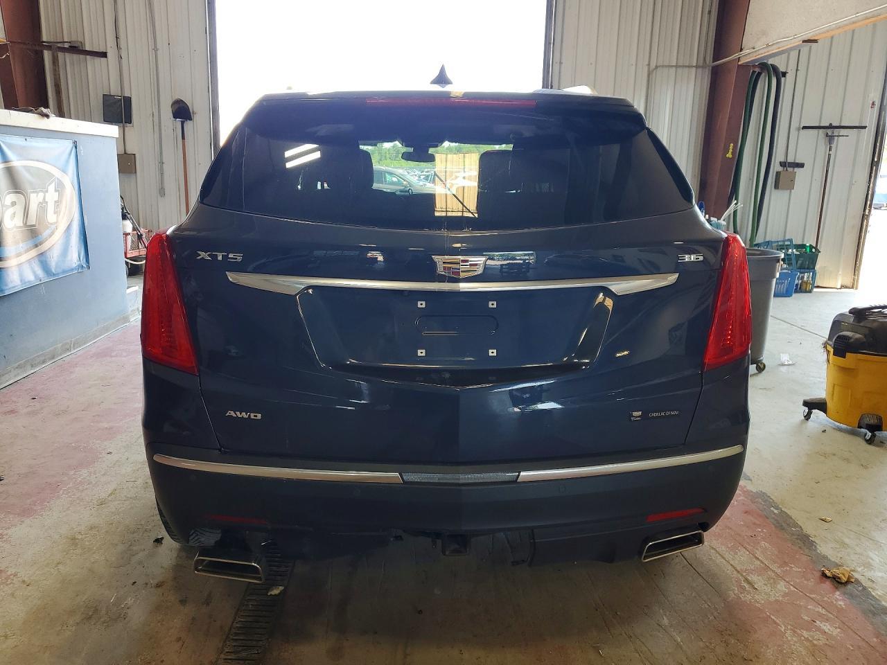 2019 Cadillac Xt5 Luxury - Image 6