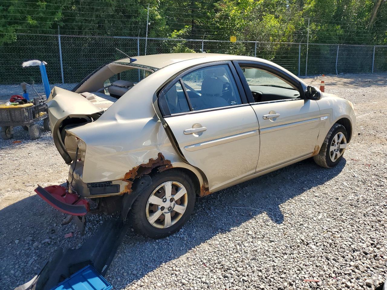 2007 Hyundai Accent Gls - Фото 3