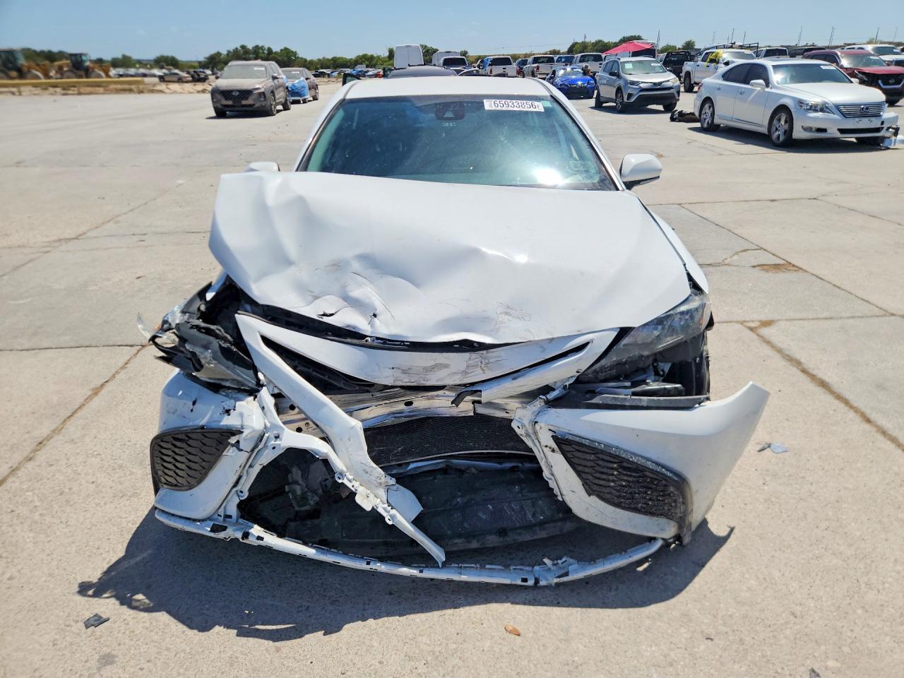 2021 Toyota Camry Se - Фото 5