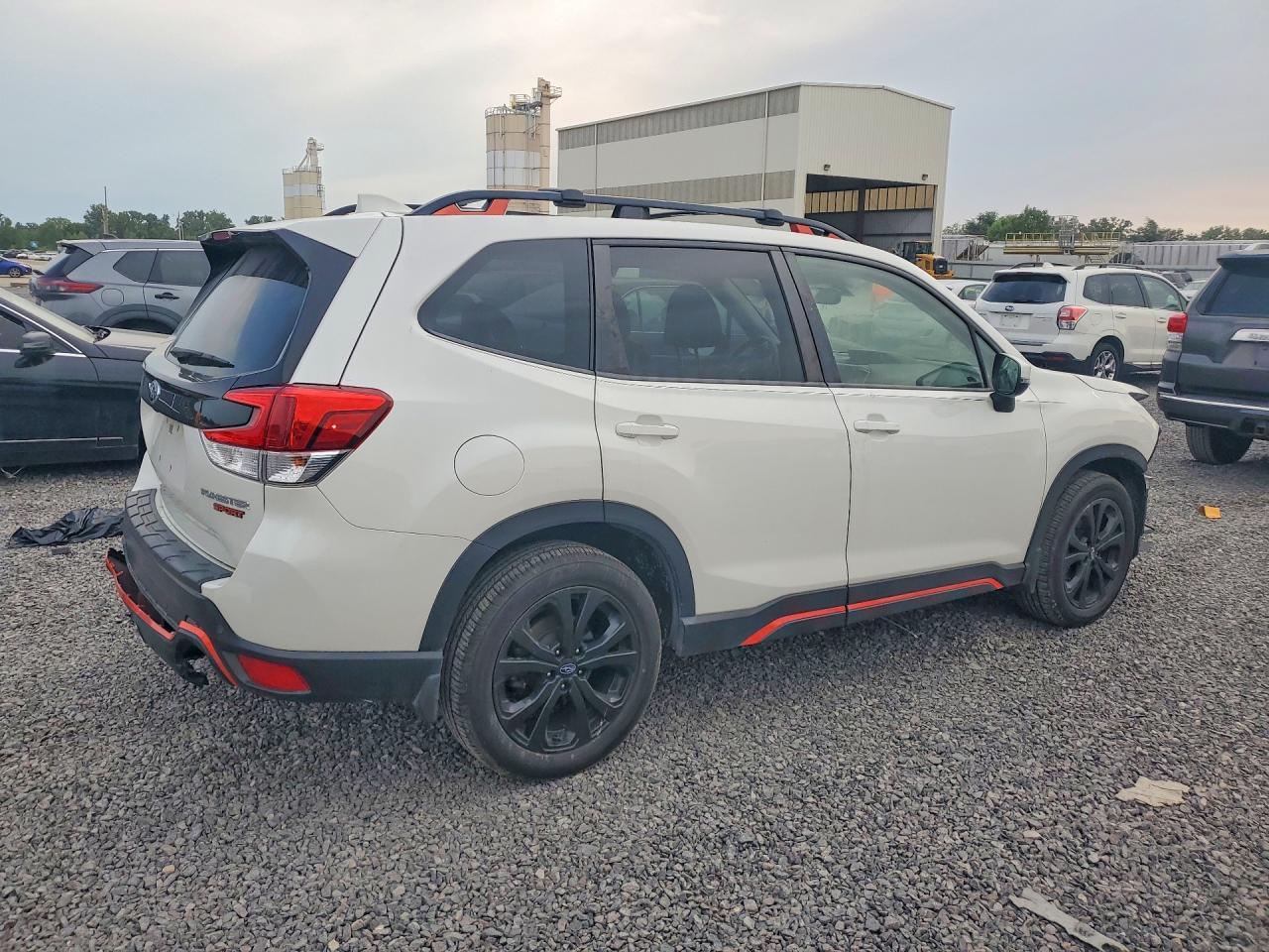 2019 Subaru Forester Sport - Image 3