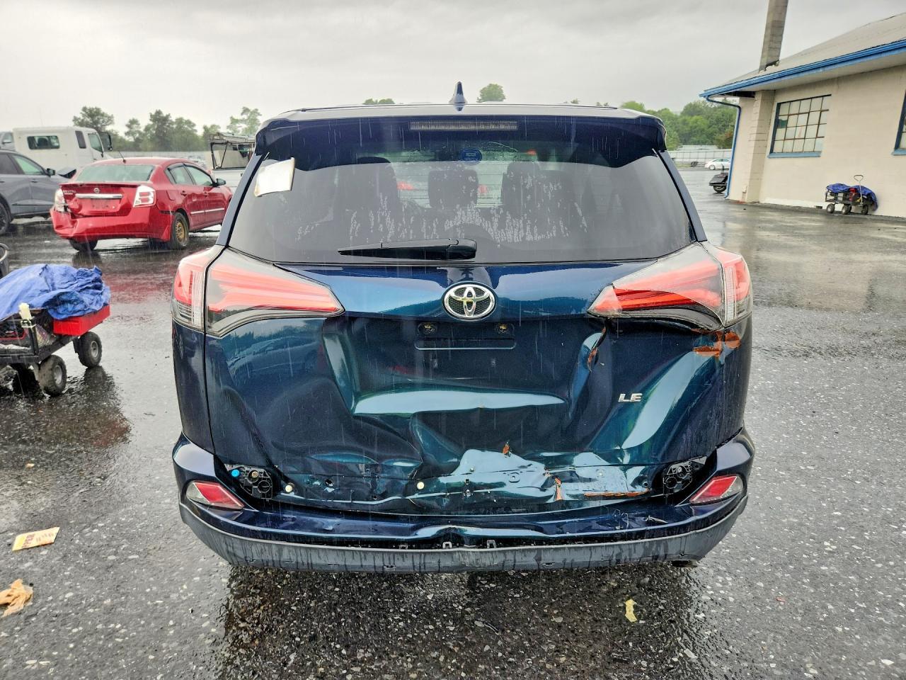 2017 Toyota Rav4 Le - Фото 6
