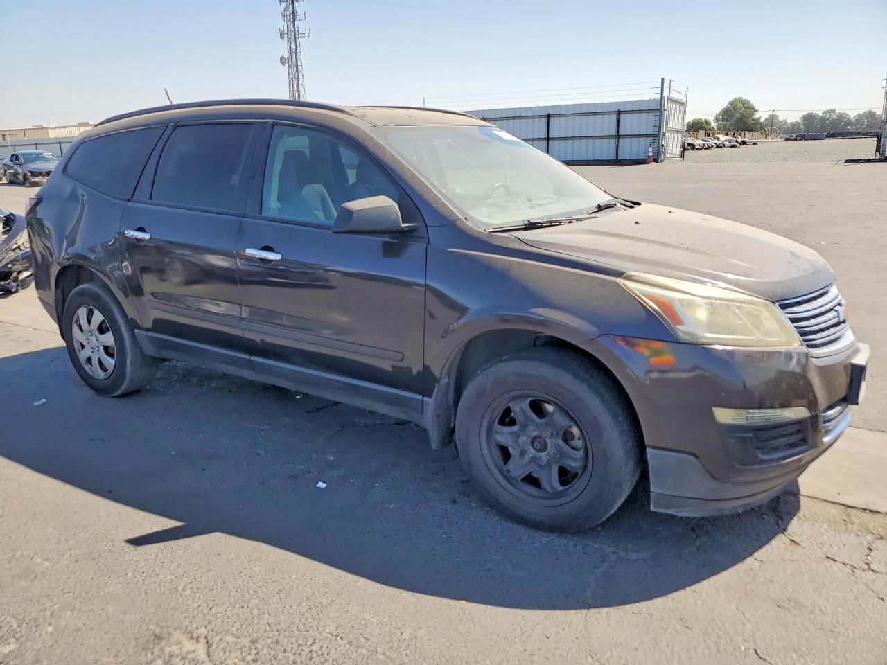2015 Chevrolet Traverse Ls - Фото 4